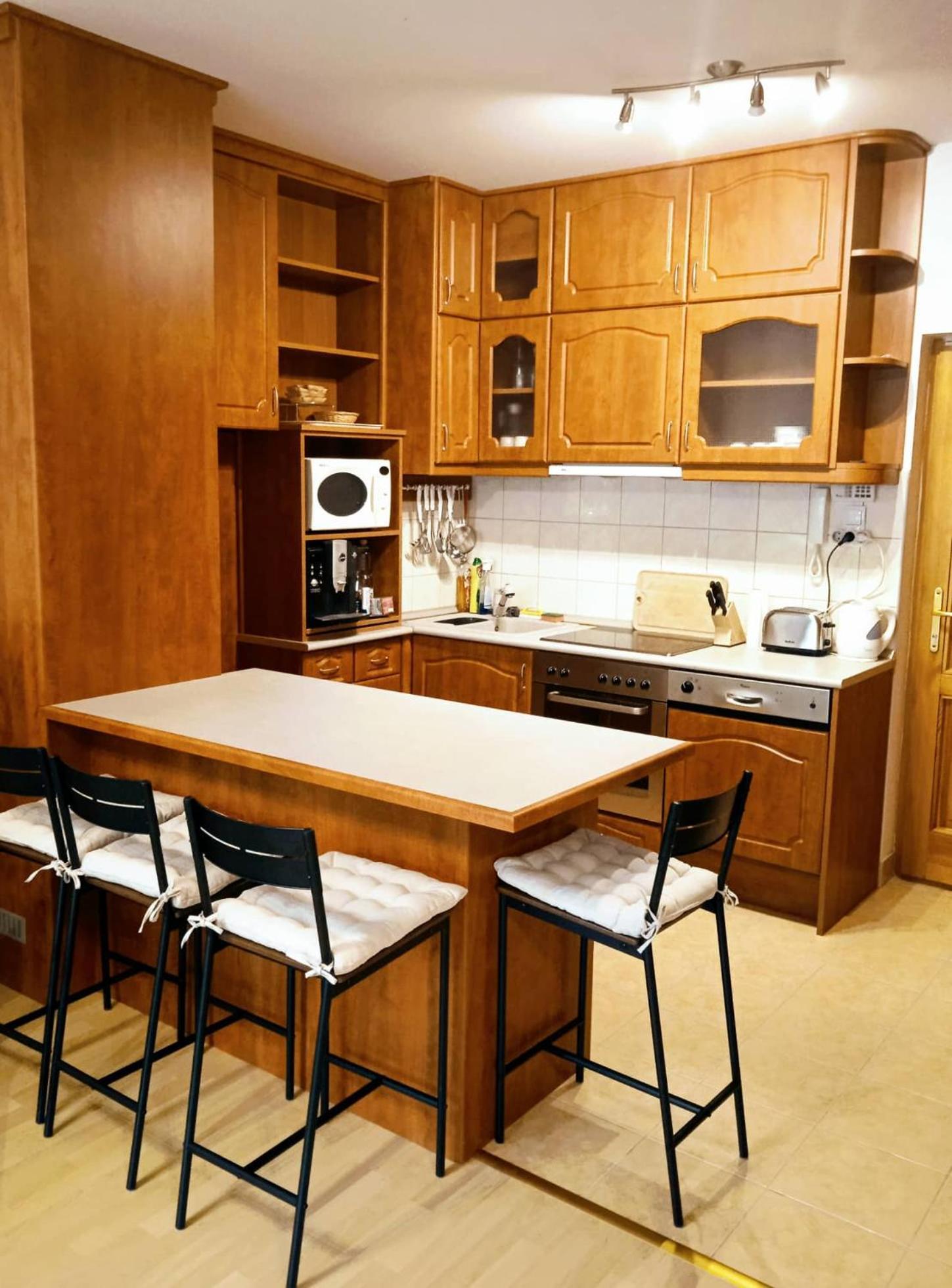 Apartament Csiriba *