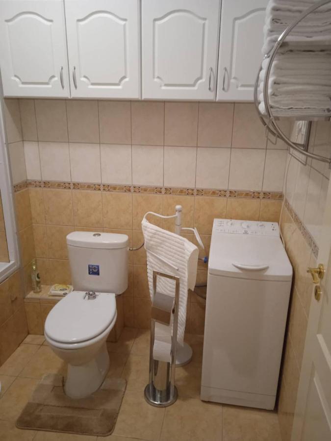 Csiriba Apartament *